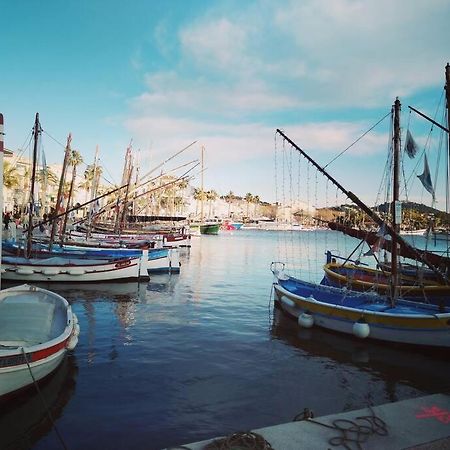 T 2 A 5 Mn A Pied De La Mer Sanary-sur-Mer Esterno foto